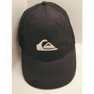 Quicksilver Black Ballcap Snap Back Logo Child Size 53 Cm Or 6-5/8